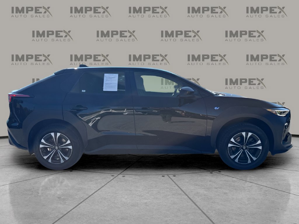 Used 2023 Subaru Solterra AWD image 6