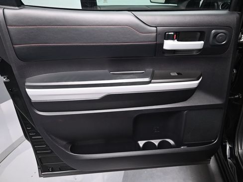Certified 2020 Toyota Tundra TRD Pro AWD/4WD image 30