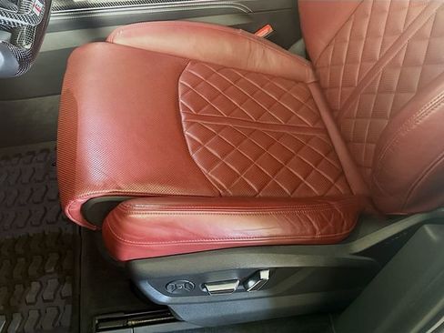 Used 2022 Audi SQ8 Prestige image 22