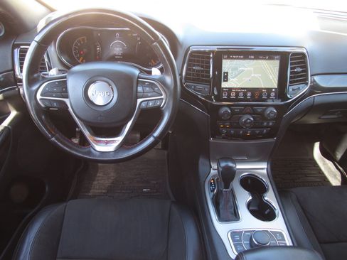 Used 2021 Jeep Grand Cherokee Trailhawk w/ Premium Lighting Group AWD/4WD image 18