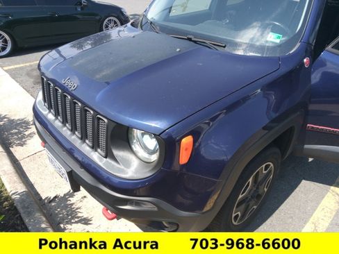 Used 2016 Jeep Renegade Trailhawk AWD/4WD image 7