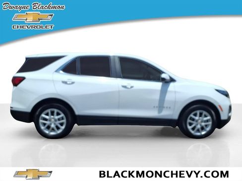 Used 2024 Chevrolet Equinox LT FWD image 2