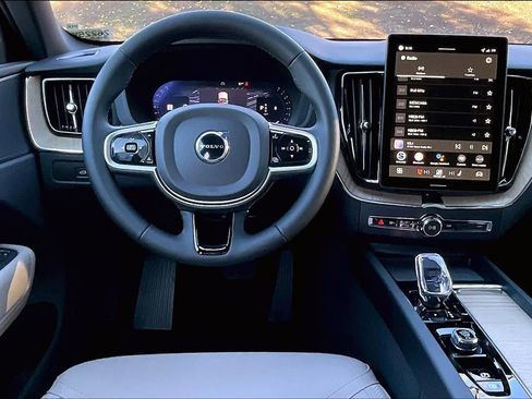 New 2026 Volvo XC60 B5 Plus w/ Protection Package Premier image 15