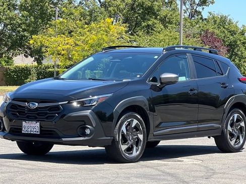 Used 2025 Subaru Crosstrek 2.5i Limited w/ Crosstrek Mirror Package AWD/4WD image 8