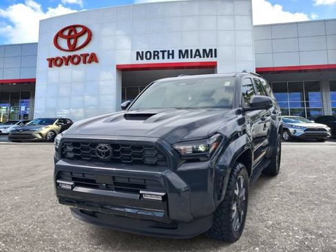 Used 2026 Toyota 4Runner TRD Sport Premium AWD/4WD image 2