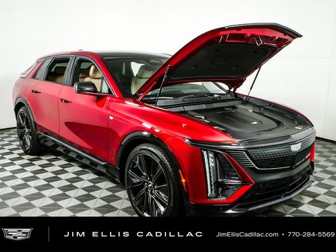 Used 2024 Cadillac Lyriq Sport w/ Nappa Leather Package AWD/4WD image 36