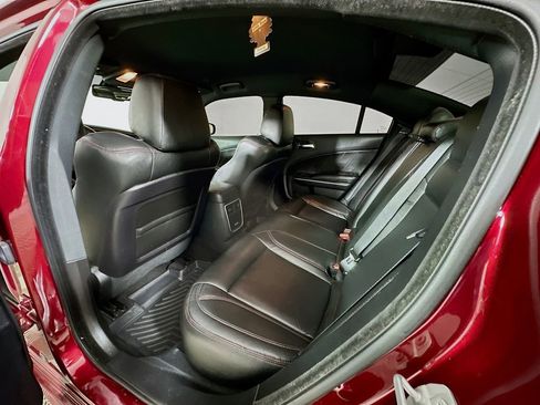Used 2021 Dodge Charger Scat Pack RWD image 4