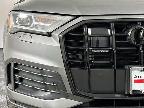 Used 2023 Audi Q7 Premium Plus w/ Premium Plus Package image 16