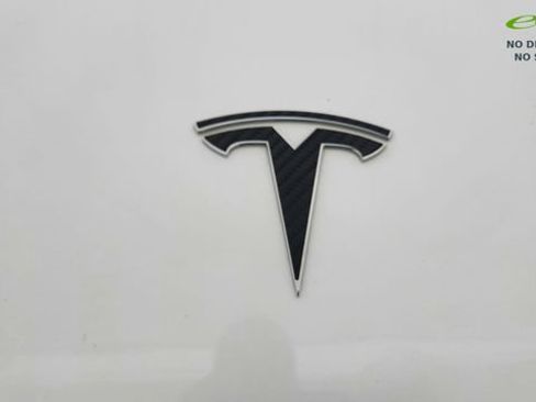 Used 2022 Tesla Model Y Long Range AWD/4WD image 16