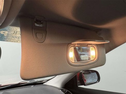 Used 2021 Jeep Compass Latitude image 28