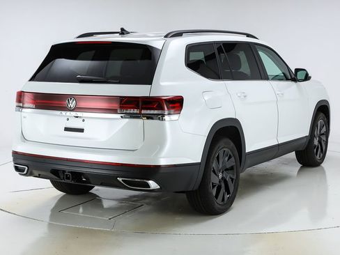 New 2026 Volkswagen Atlas SE image 48