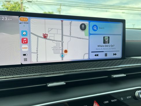 Used 2025 Genesis GV80 3.5T e-SC image 27