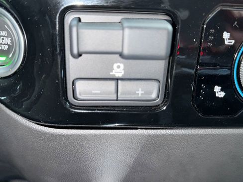 Used 2022 Chevrolet Silverado 1500 LT Trail Boss w/ LT Trail Boss Premium Package image 30