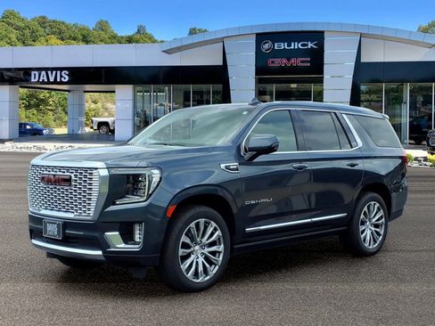 Used 2021 GMC Yukon Denali w/ Denali Ultimate Package AWD/4WD image 3
