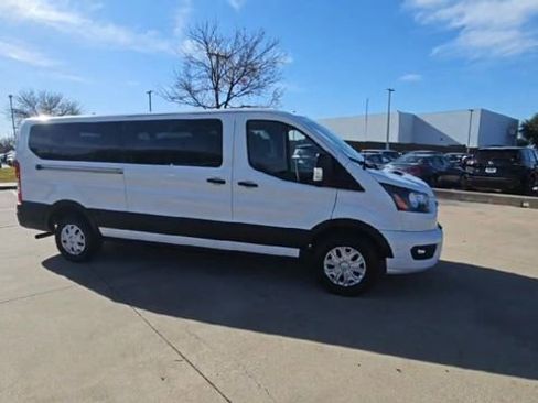 Used 2023 Ford Transit 350 XLT image 7