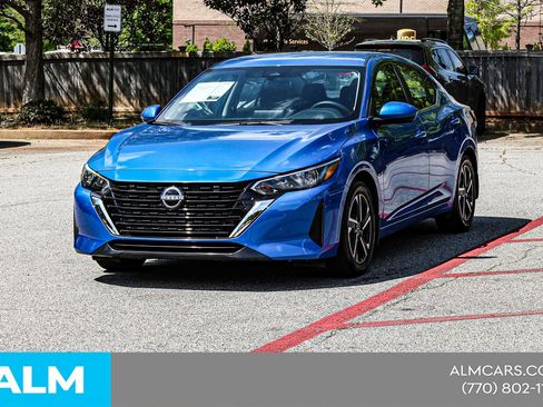 Used 2024 Nissan Sentra SV image 4