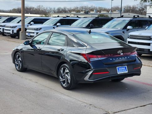 Certified 2025 Hyundai Elantra Sport image 5