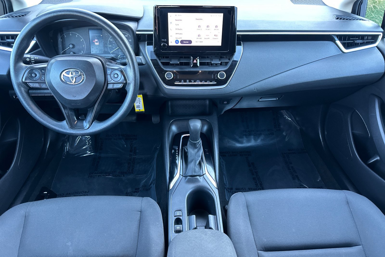 Used 2024 Toyota Corolla LE FWD image 15