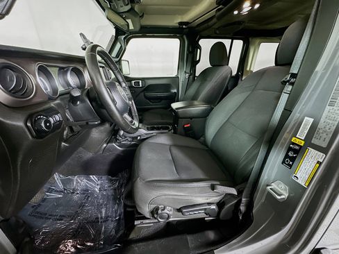 Used 2020 Jeep Wrangler Unlimited Sport S image 12
