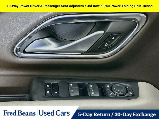 Used 2022 Chevrolet Suburban LT w/ Luxury Package AWD/4WD image 25