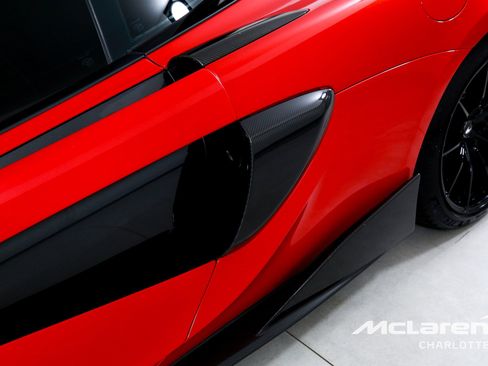 Used 2019 McLaren 600LT RWD image 29