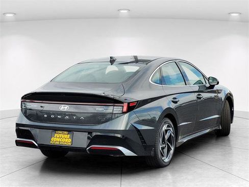 New 2026 Hyundai Sonata SEL image 6