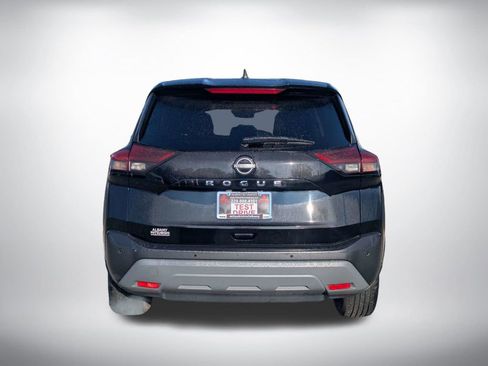Used 2023 Nissan Rogue S FWD image 4
