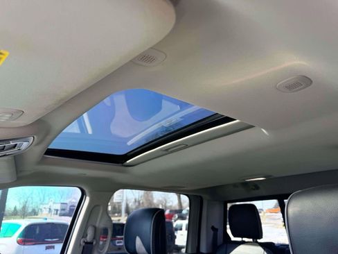 Used 2024 RAM 2500 Laramie w/ Cold Weather Group image 14