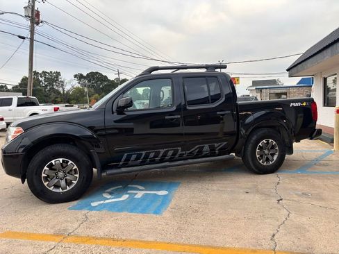 Used 2019 Nissan Frontier PRO-4X w/ Pro-4x Luxury Package image 5