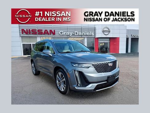 Used 2021 Cadillac XT6 Premium Luxury AWD/4WD image 1