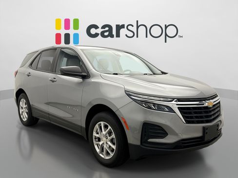 Used 2023 Chevrolet Equinox LS w/ LS Convenience Package AWD/4WD image 5