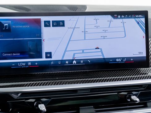 Used 2024 BMW X6 M60i image 43