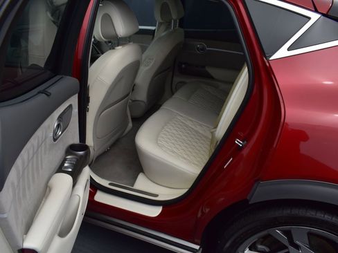 Used 2023 Genesis GV60 Performance image 10