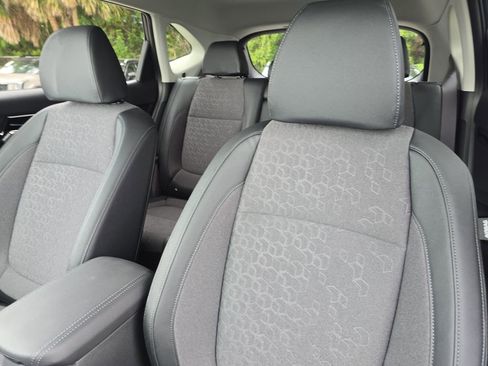 New 2026 Kia Seltos S FWD image 21