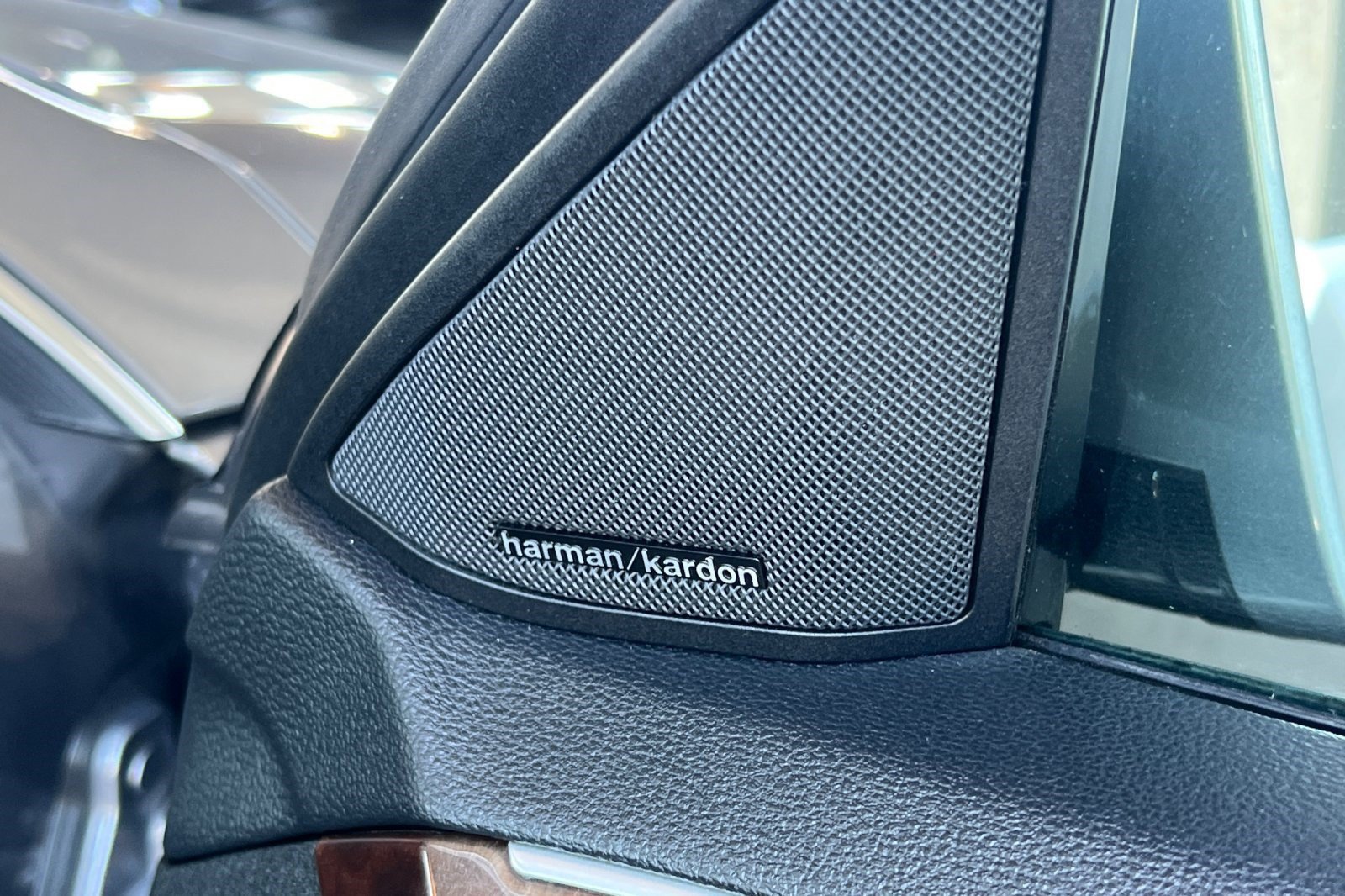 Used 2012 Mercedes-Benz E 350 Sedan image 28