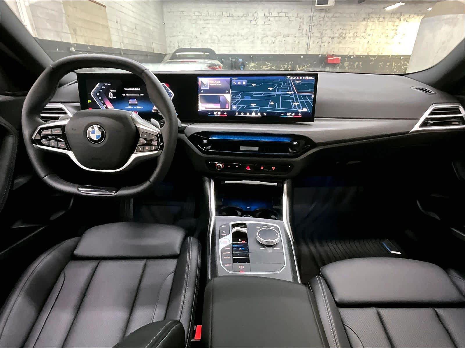 Used 2025 BMW 230i Coupe w/ Convenience Package RWD image 17