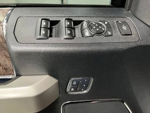 Used 2017 Ford F350 Lariat w/ Chrome Package AWD/4WD image 24