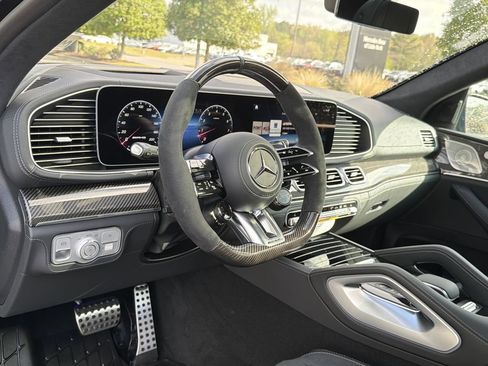 New 2026 Mercedes-Benz GLE 63 AMG S image 10