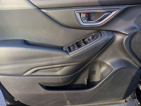 Used 2023 Subaru Forester Premium image 10