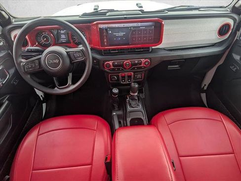 Used 2025 Jeep Wrangler Sport AWD/4WD image 16