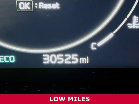 Used 2023 Kia Sorento SX Prestige image 18