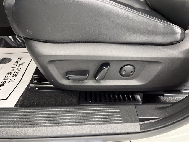 Used 2023 Nissan Rogue SL FWD image 33