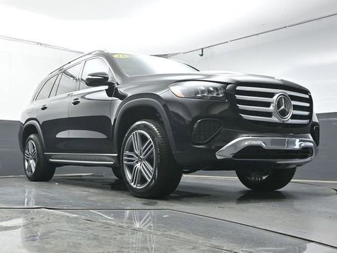 Used 2026 Mercedes-Benz GLS 450 4MATIC image 34