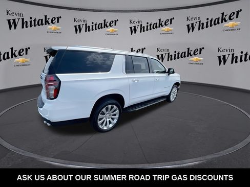Certified 2022 Chevrolet Suburban Premier AWD/4WD image 9