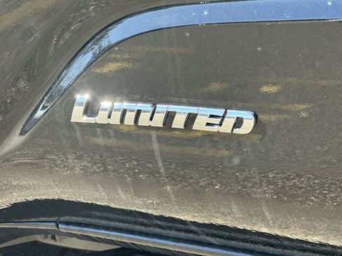 New 2026 Toyota Tacoma Limited AWD/4WD image 15