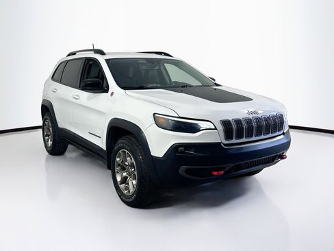 Used 2022 Jeep Cherokee Trailhawk w/ Trailer Tow Group image 3