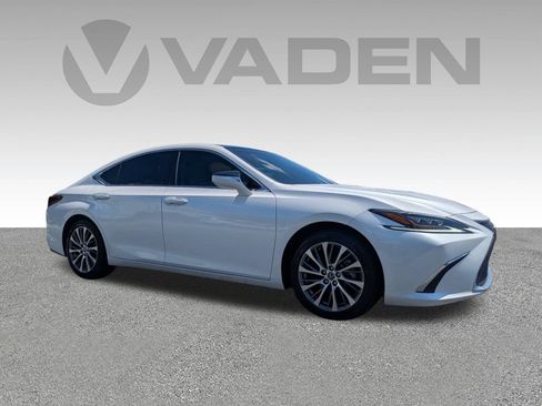 Used 2019 Lexus ES 350 w/ Accessory Package 2 FWD image 3