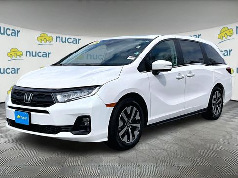 Used 2025 Honda Odyssey EX-L image 3
