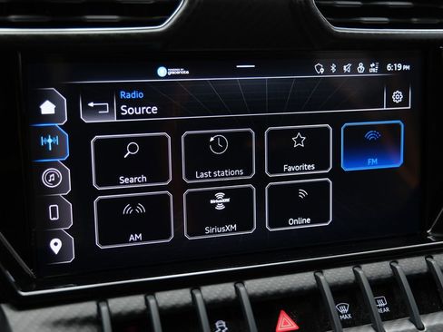 Used 2023 Lamborghini Urus Performante AWD/4WD image 36