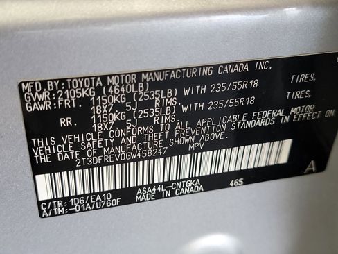Used 2016 Toyota RAV4 Limited w/ Advanced Technology Package AWD/4WD image 33